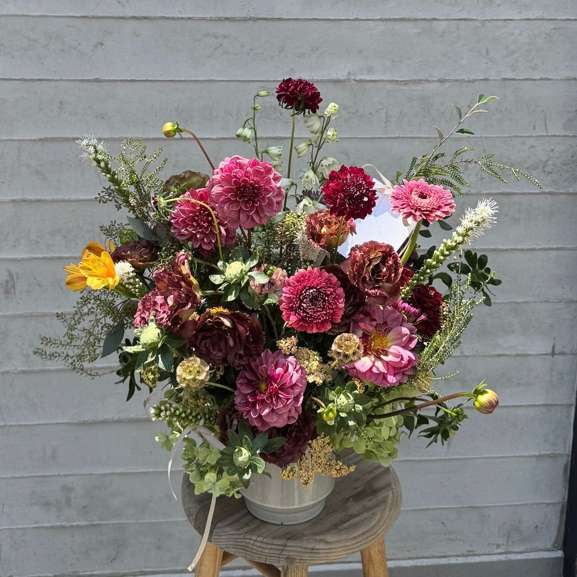 Arreglo en base de cerámica